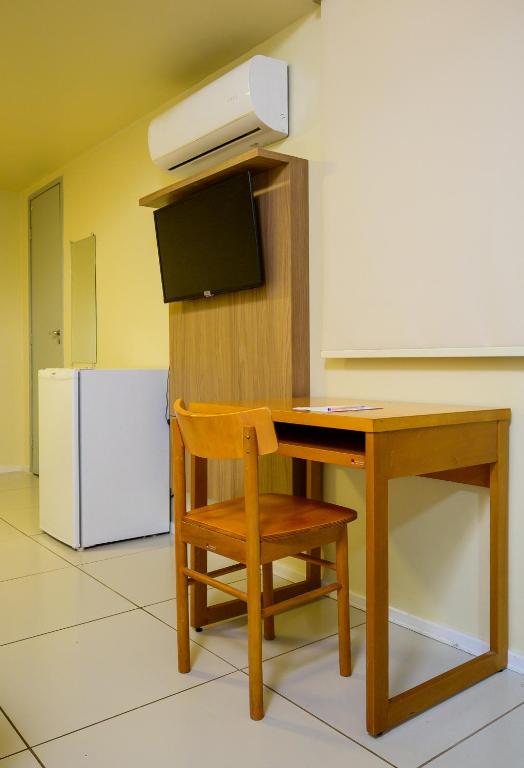 Kuchyň nebo kuchyňský kout v ubytování Nordeste Palace Hotel
