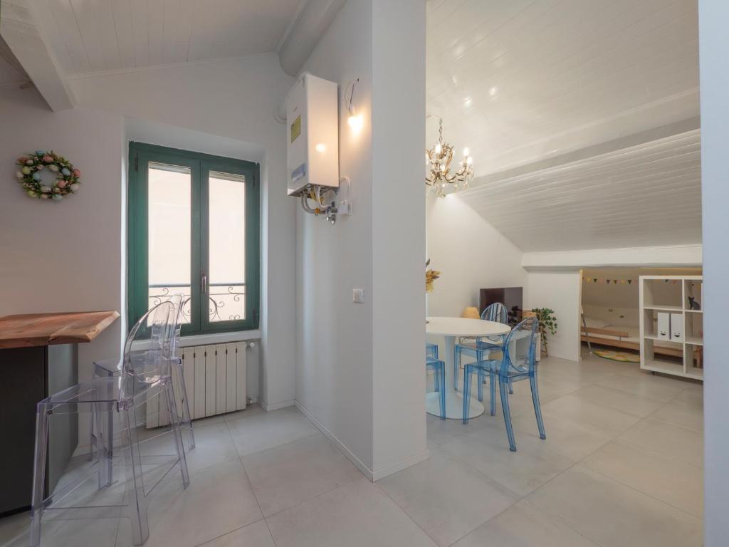 I Host Apartment - Jenner 14