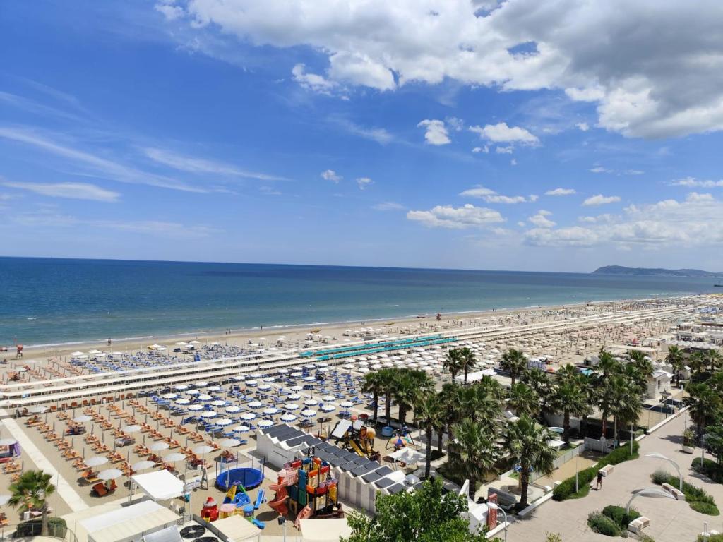 Hotel Sporting Riccione - Resim 11