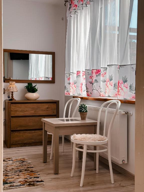 U Progu Lasu - Habitación Doble Con Baño Privado