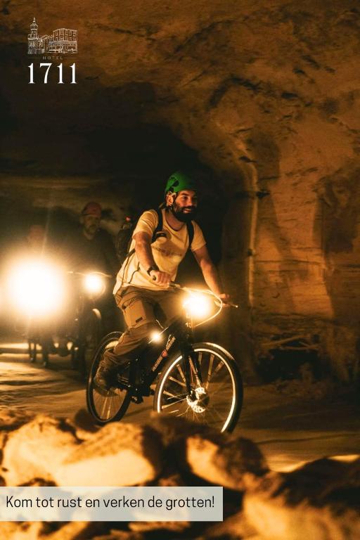 Hotel 1711 - Resim 6