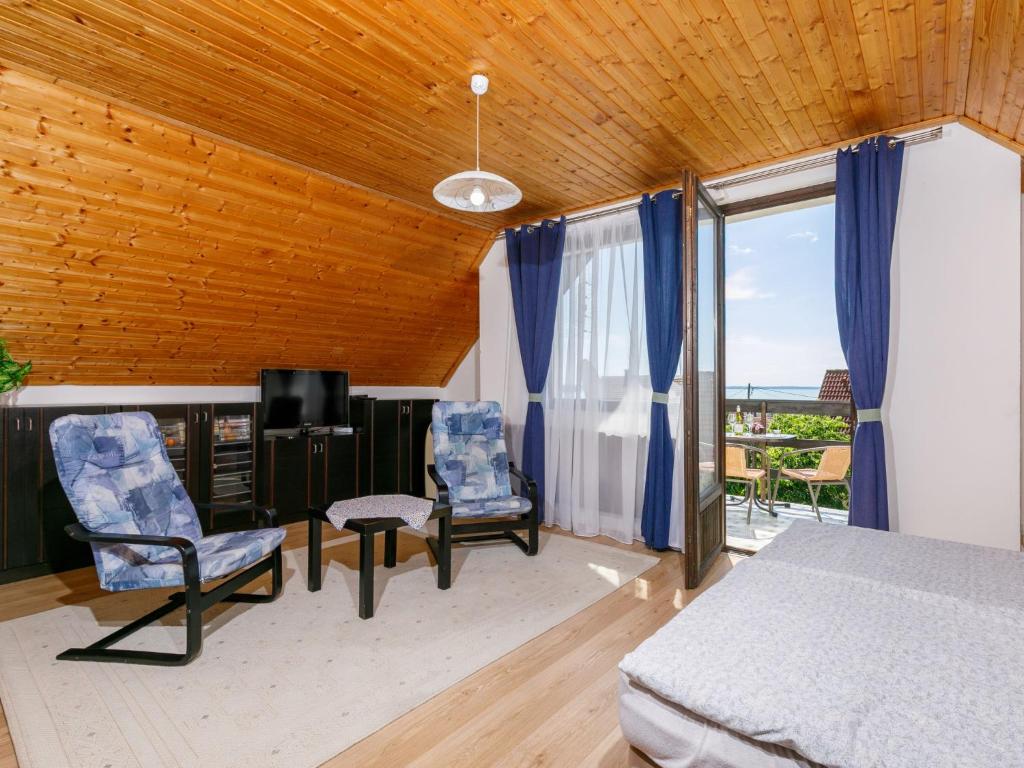 Postel nebo postele na pokoji v ubytování Holiday Home Antal by Interhome