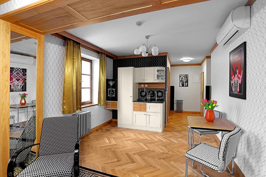 Authentic Apartment hotel - Resim 21