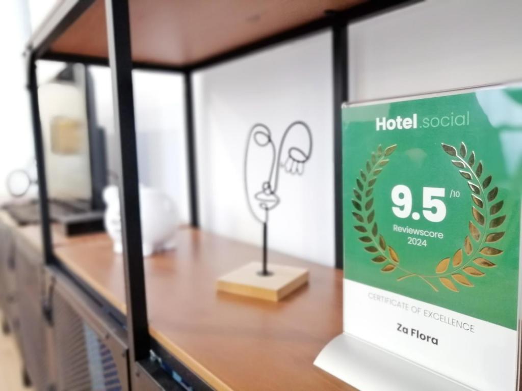 Certifikát, ocenenie alebo iný dokument vystavený v ubytovaní ZA FLORĄ