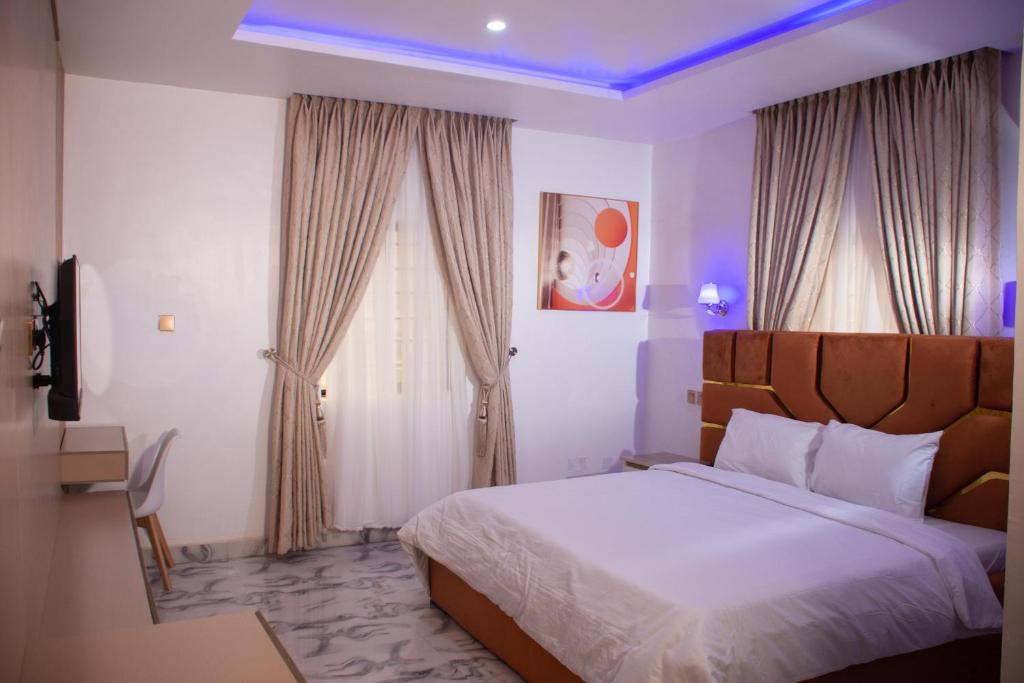 Foto dalla galleria di LINTOC HOTEL & SUITES a Enugu