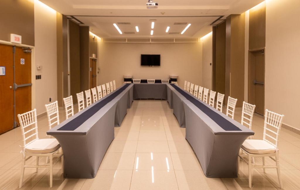 Konferenční prostory v ubytování Holiday Inn Express Tapachula by IHG
