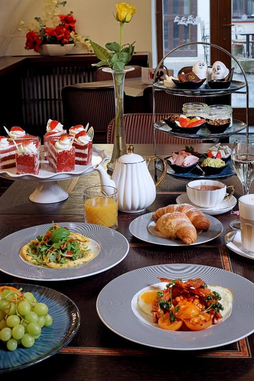 Authentic Apartment hotel - Resim 42