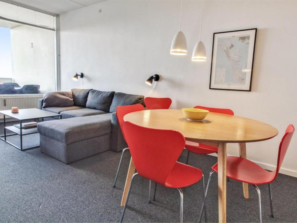 Posezení v ubytování Apartment Mijat - 50m from the sea by Interhome