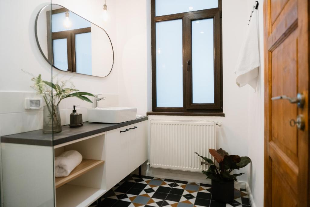 Fotografie z fotogalerie ubytování Black Habit Accomodation v Bukurešti