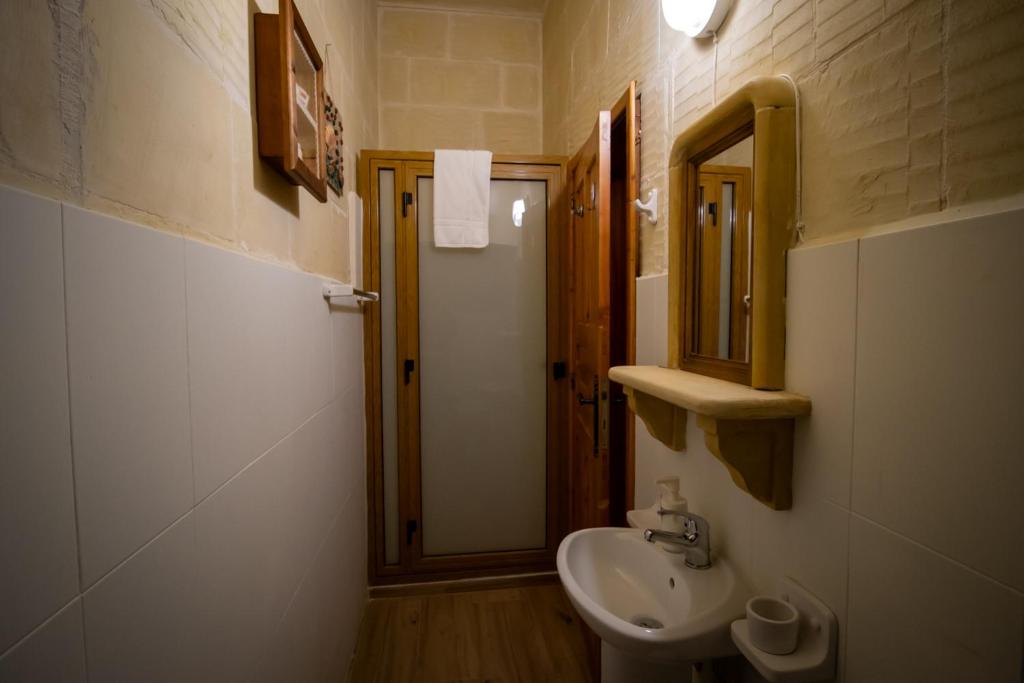 Il figolla farmhouse private pool & sea view - 13