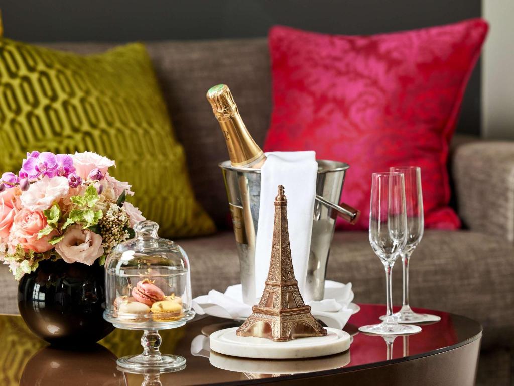 Sofitel Paris Le Faubourg - Resim 39