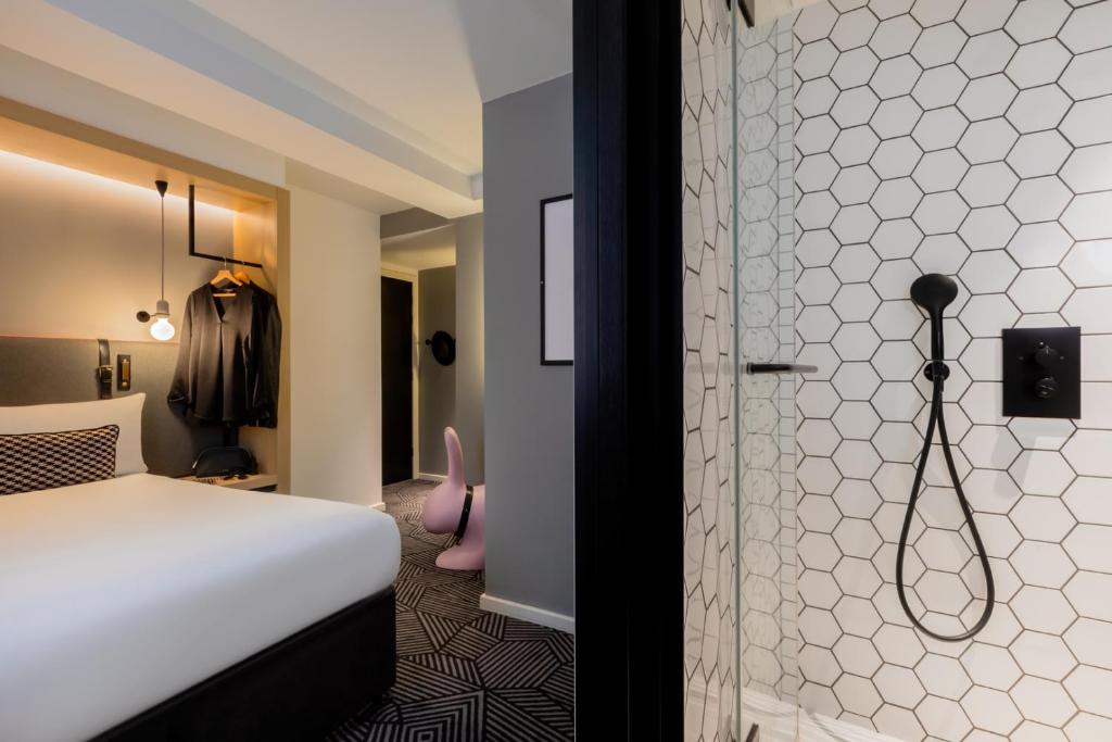 Assembly Leicester Square - Resim 18