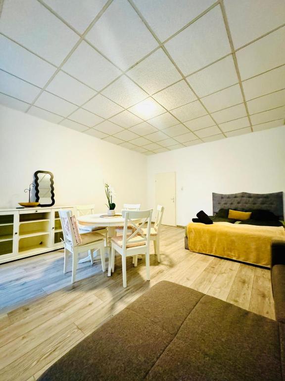 Posedenie v ubytovaní Amazing 2BR Apartment Near Praterstern