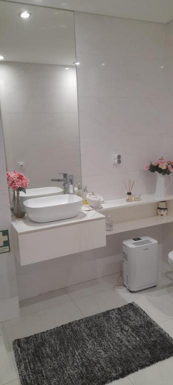 Ria Palace Apartment - 4