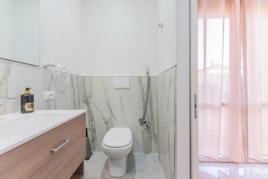 Fioravanti Apartments - San Luca Suite & Genesis House, A pochi passi dalla stazione, vicino al cuore di Bologna - Resim 32