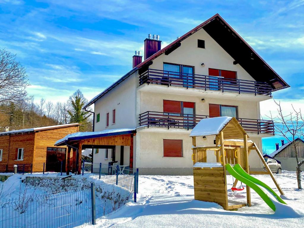 Budova, kde se apartmán nachází