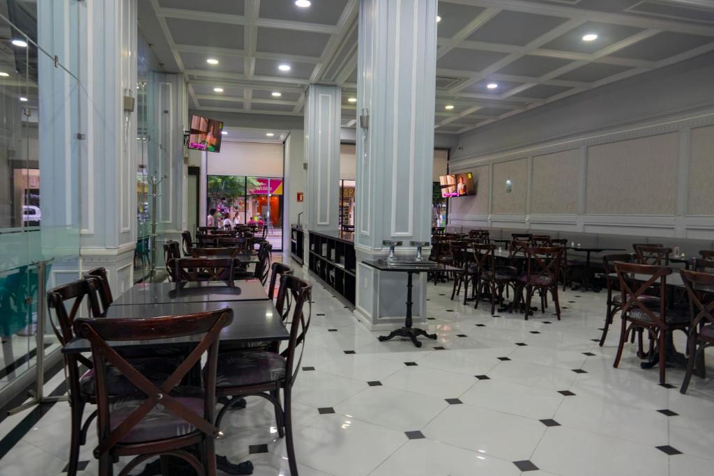 Restaurace v ubytování Roma Guadalajara in downtown