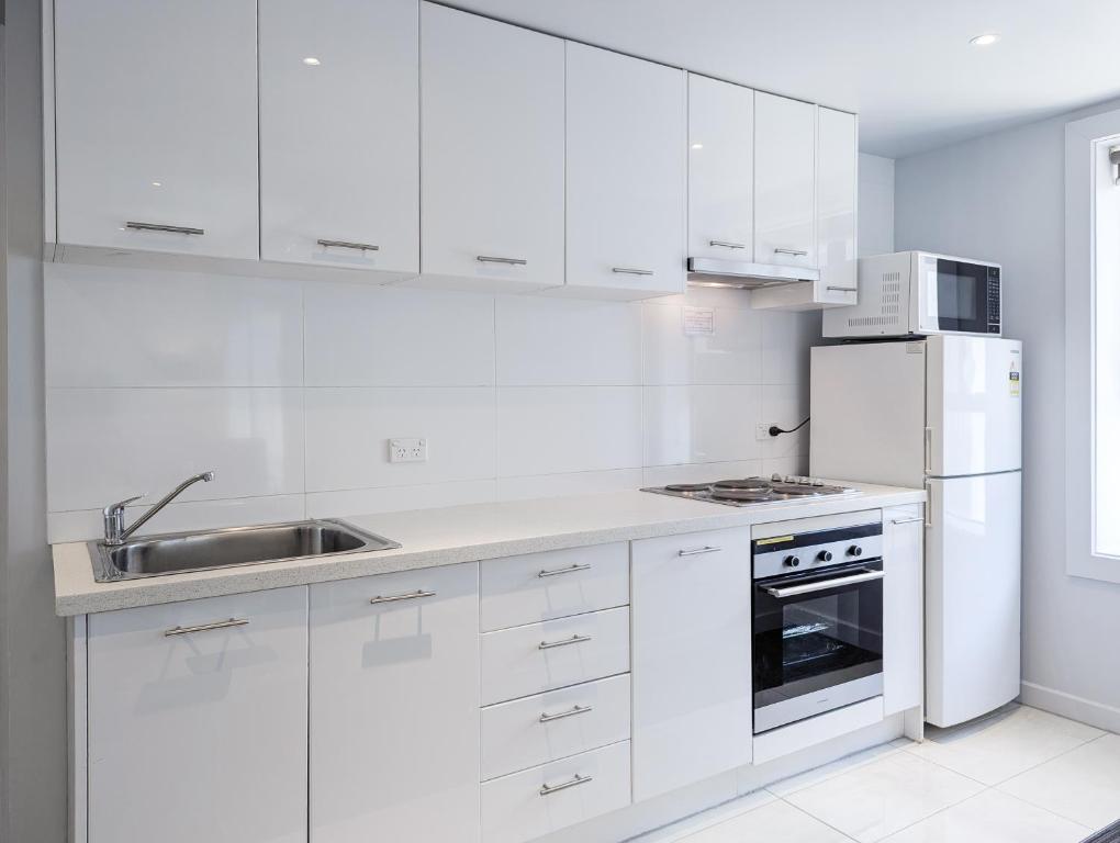 Apartments on Chapman - Resim 22