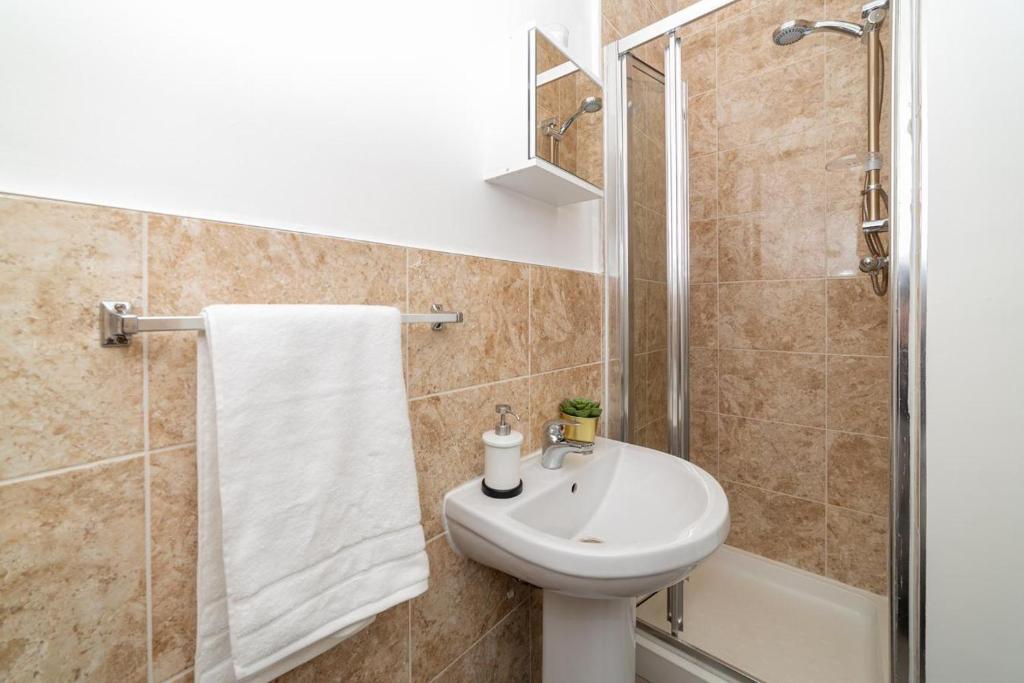 Koupelna v ubytování Diana Hotel