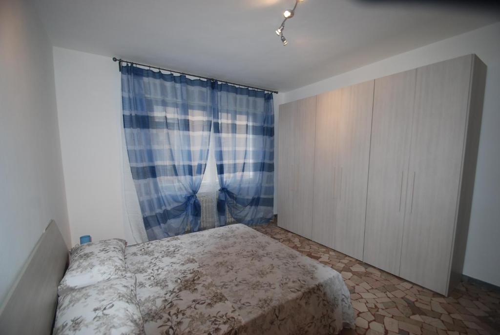 Łóżko lub łóżka w pokoju w obiekcie Apartment Podgora 13