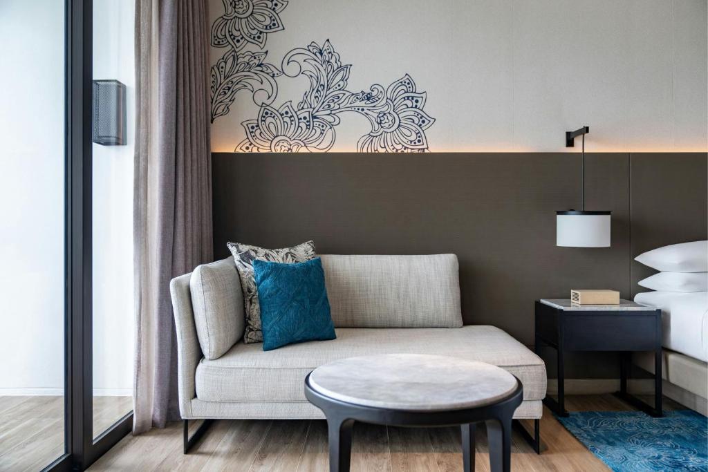 Khao Lak Marriott Beach Resort & Spa - 12