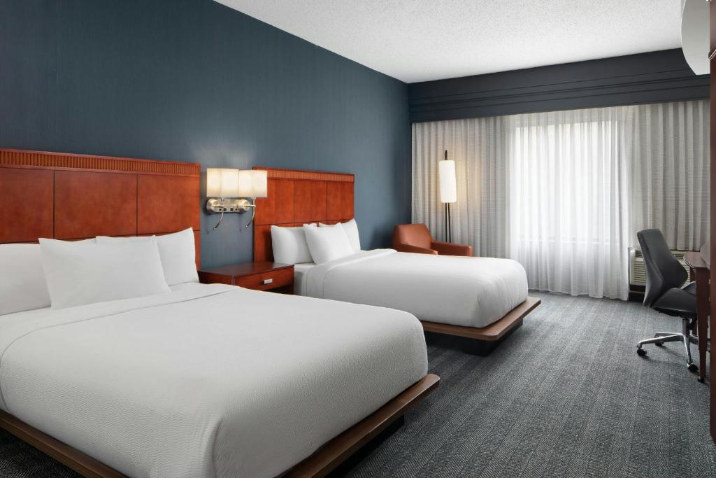 Courtyard by Marriott Knoxville Airport Alcoa - Habitación Queen Con Dos Camas Queen