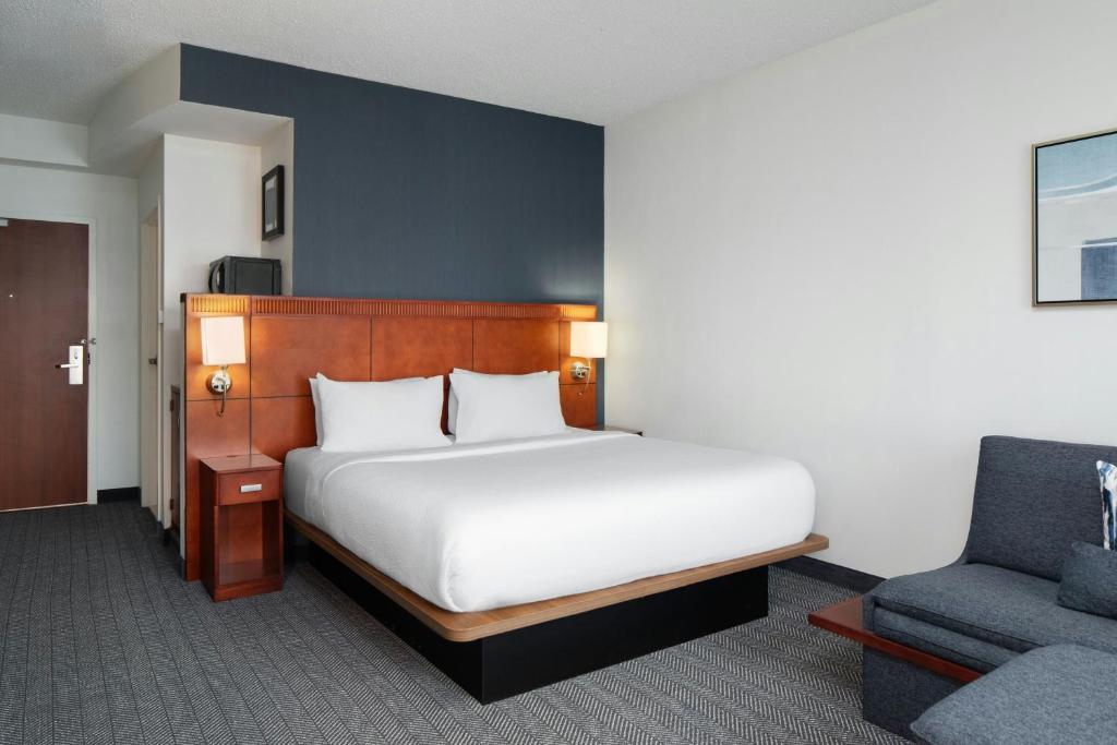 Courtyard by Marriott Knoxville Airport Alcoa - Camera King Con Vasca - Accesso Disabili