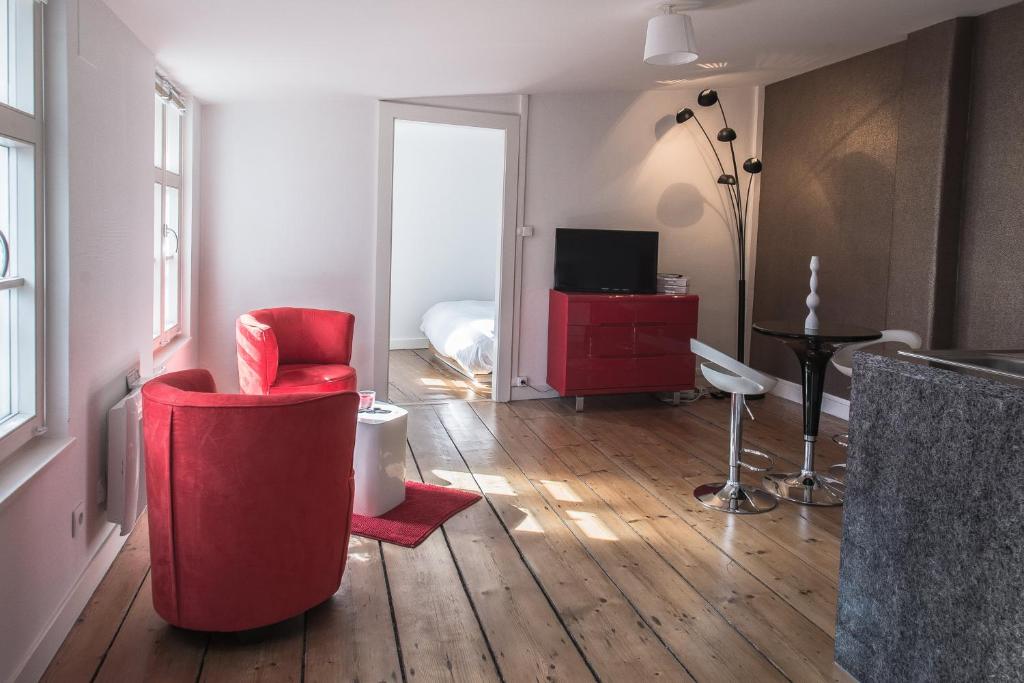 Appartements Orfèvres Cathédrale - One-Bedroom Apartment - Fifth Floor