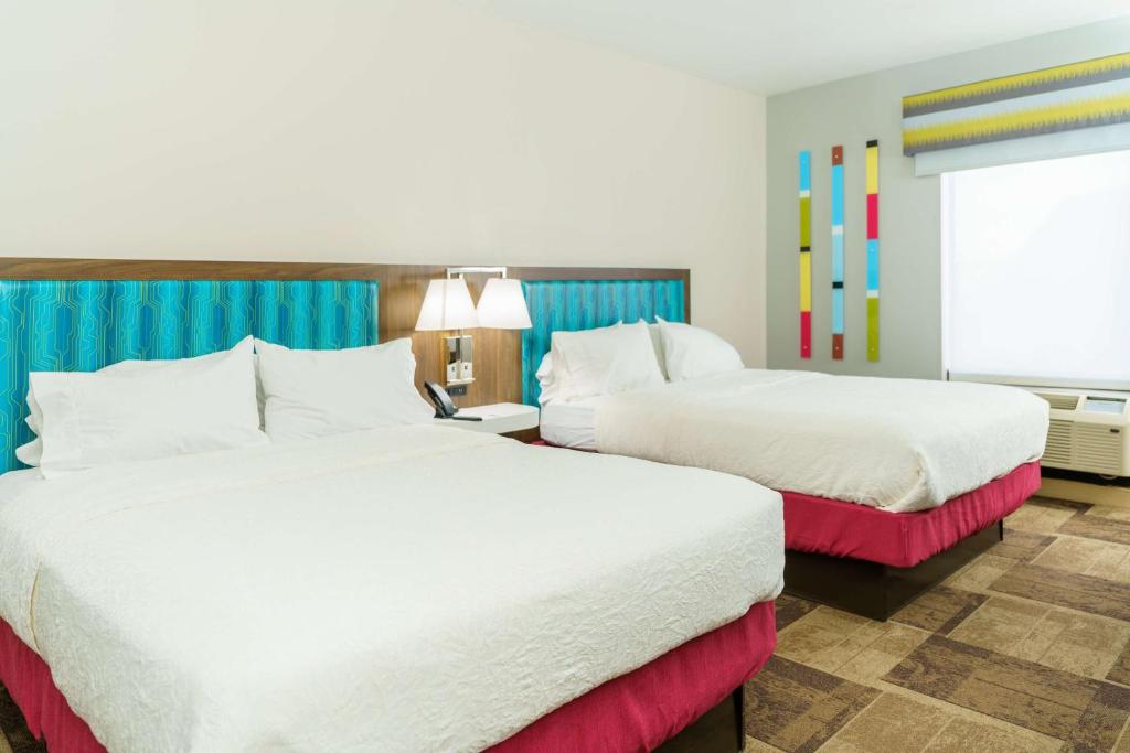 Hampton Inn Hutchinson photo