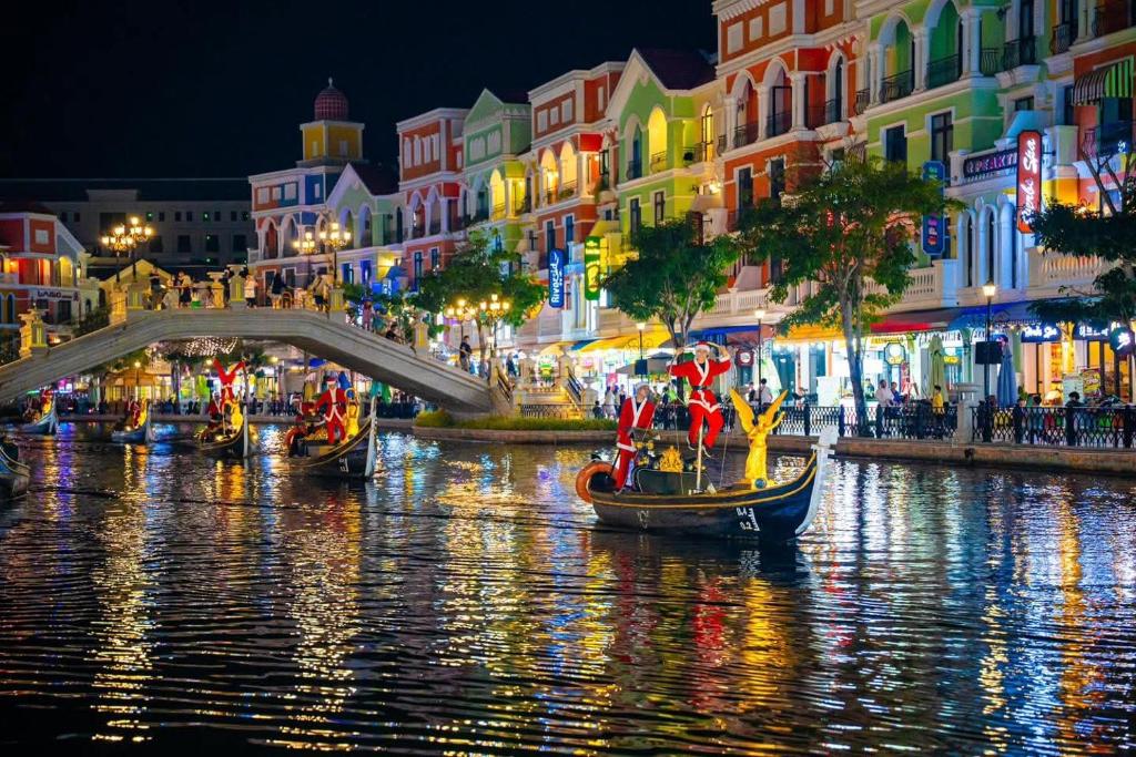 Θέα στο ποτάμι κοντά σε αυτό το ξενοδοχείο διαμερισμάτων