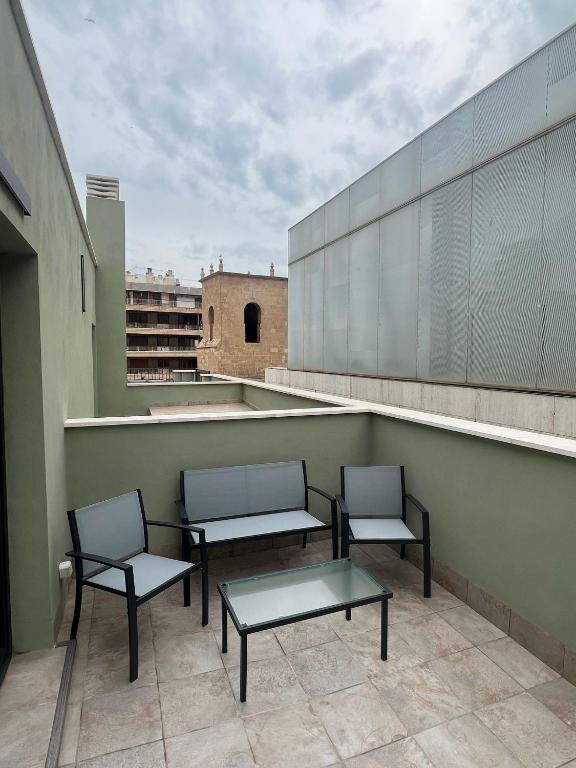 Apartamentos La Basílica by BeAlicante - Resim 20