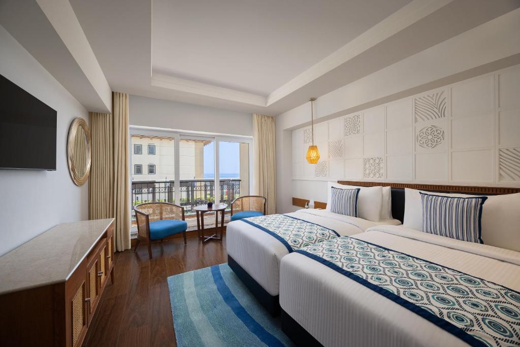 Postel nebo postele na pokoji v ubytování Fortune Beachfront, Puri - Member ITC Hotels' Group