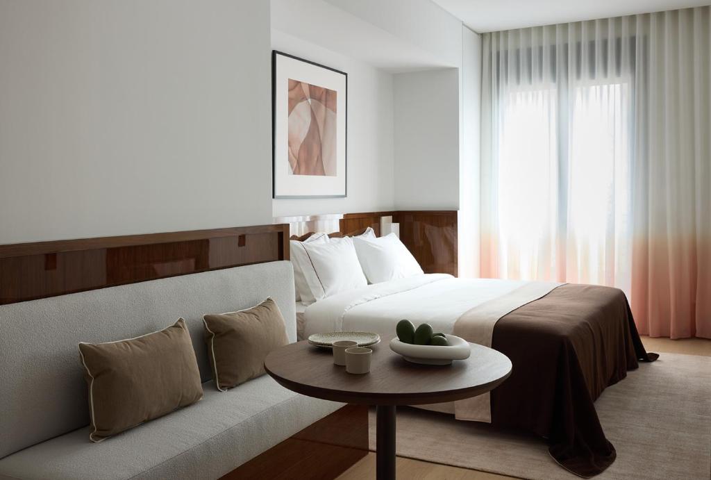 
Two-Bedroom Deluxe Apartment
