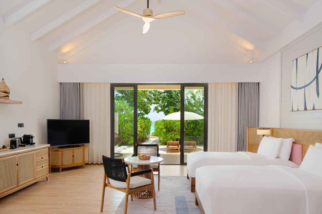 dusitD2 Feydhoo Maldives All Inclusive Resort with Free Transfers