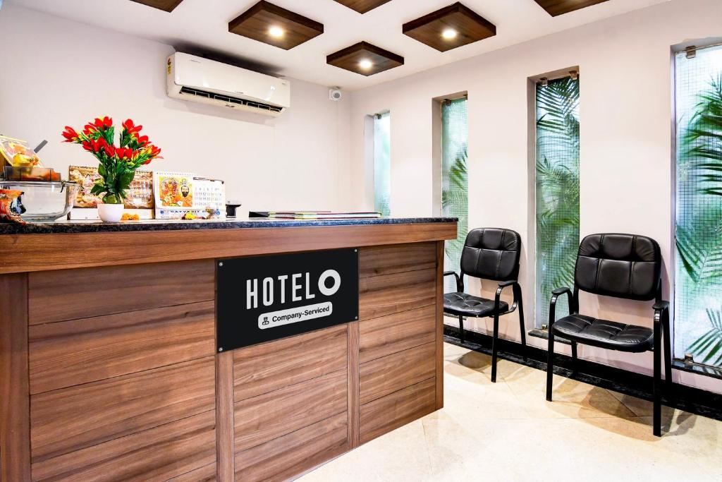 Vstupní hala nebo recepce v ubytování Super Hotel O Tagore Park Laskarhat formerly Shankar Guest House