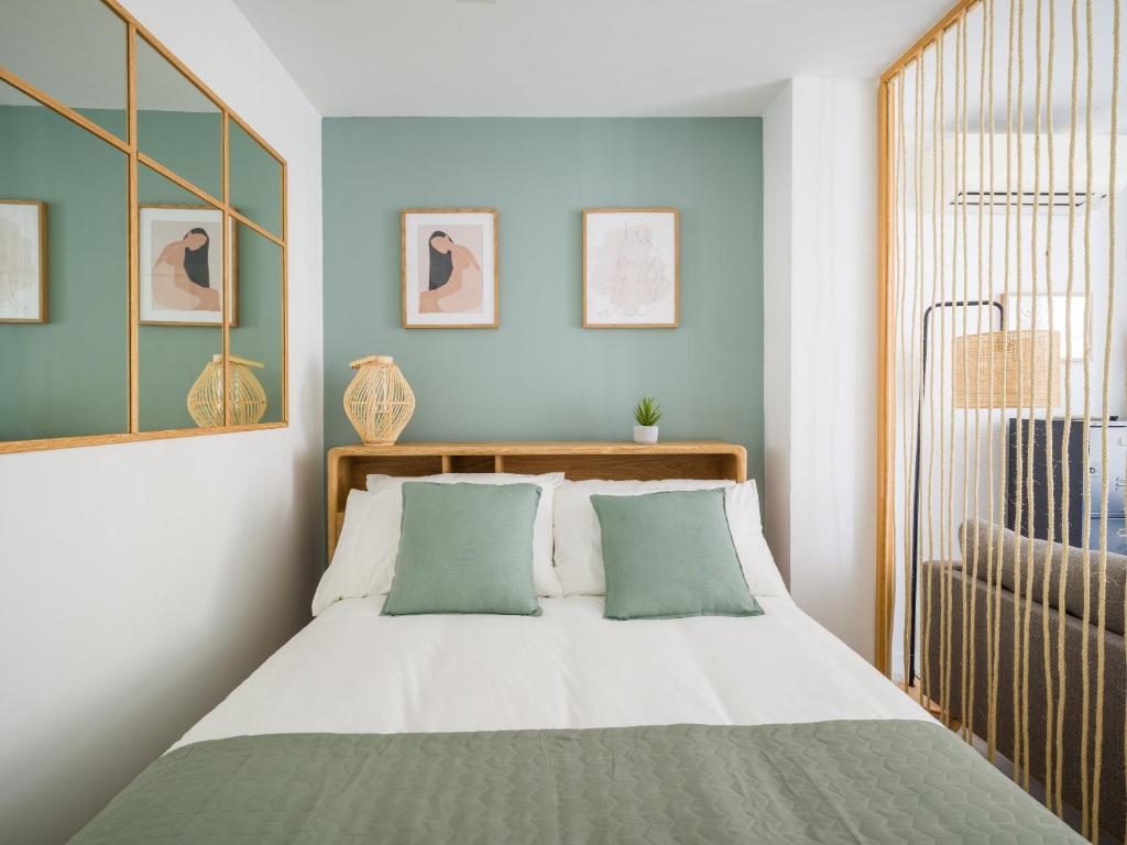 Vertical Oasis Loft,en el corazon de Triana GB1A
