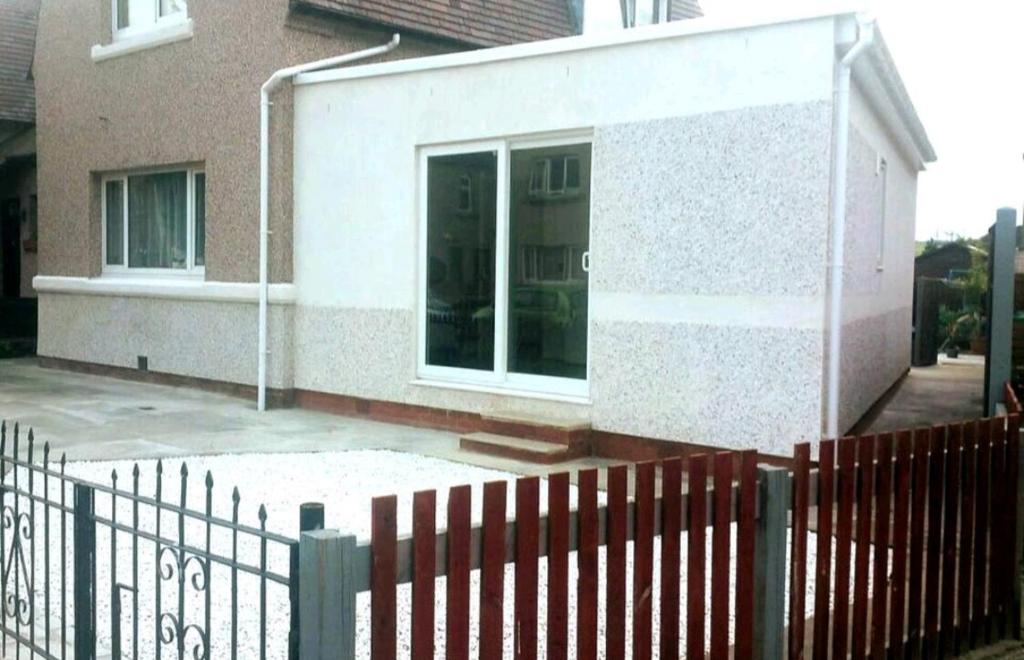 Edificio in cui si trova la stanza in casa privata