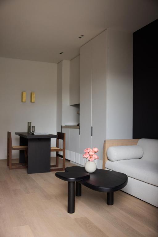 Kuka Luxury Living Athens - Resim 41