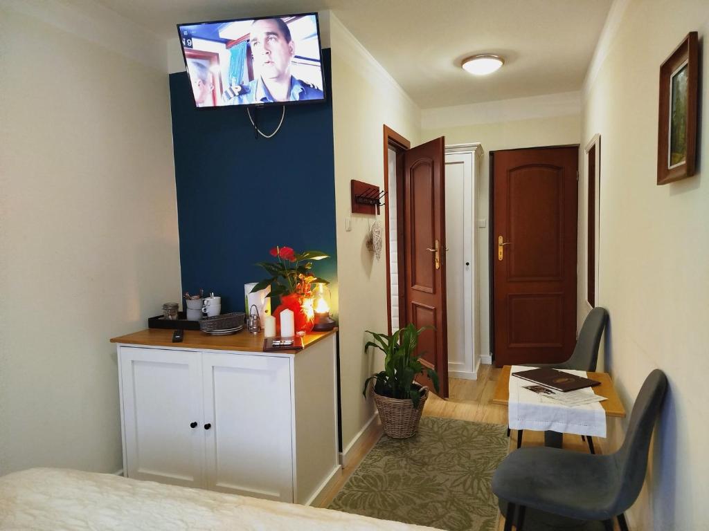 Willa Pod Basztą Restauracja&Wellness - 19