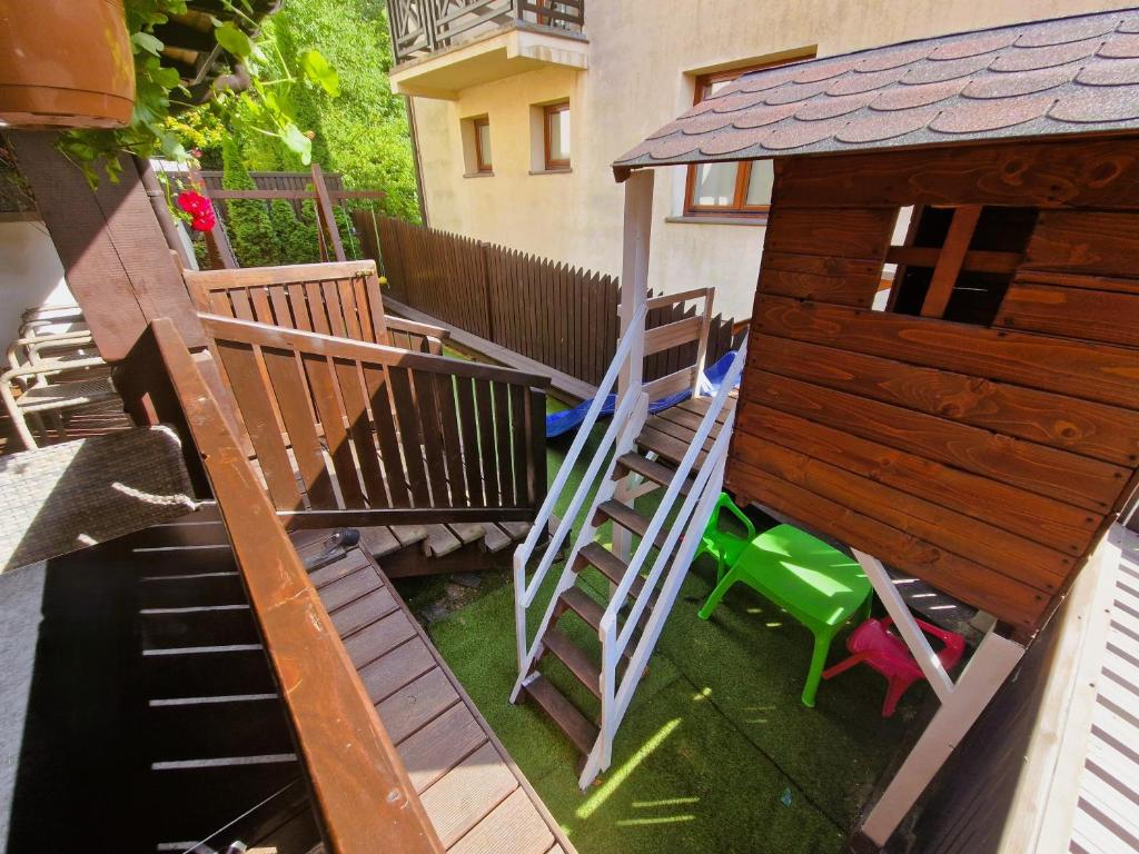 Balkón alebo terasa v ubytovaní Willa Pod Basztą Restauracja&Wellness