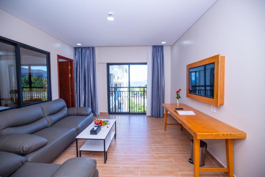 Suite Có Giường Cỡ King Nhìn Ra Biển