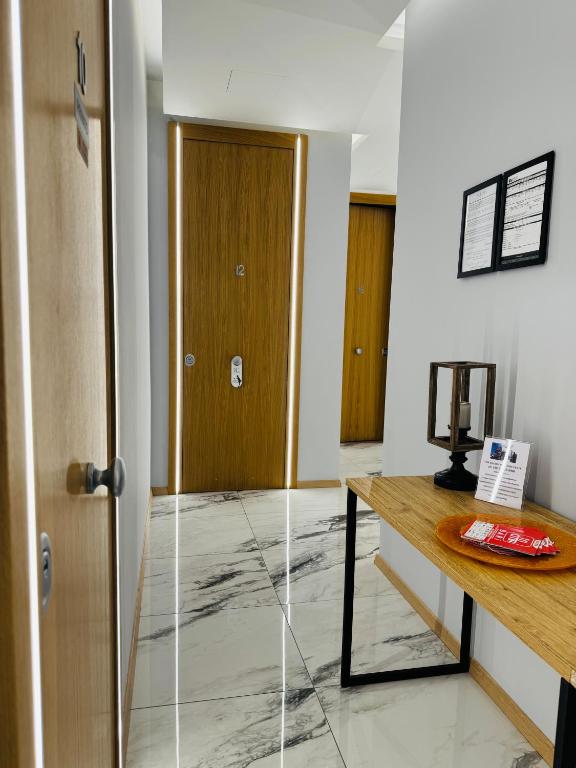 Kuchyň nebo kuchyňský kout v ubytování Manhattan Room & Suite