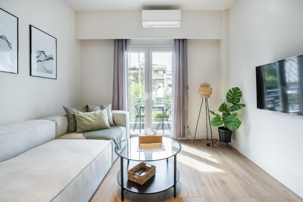 Bask - Glamorous 2 Bedroom Apartment in Athens