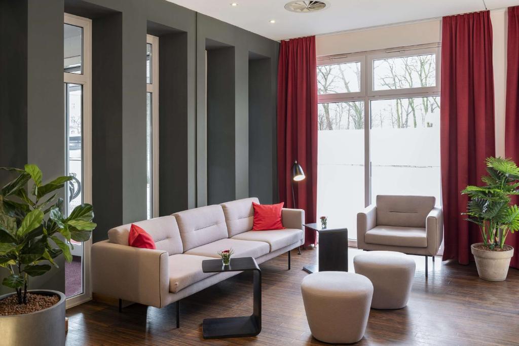 NH Collection Hamburg City - Resim 15