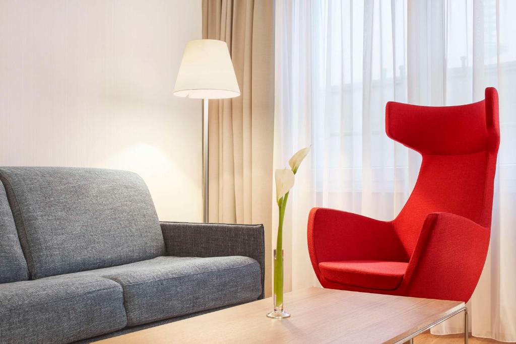 NH Collection Hamburg City - Resim 37