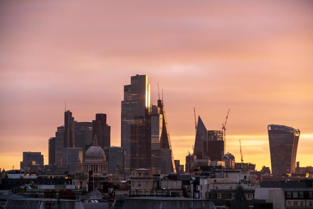 Assembly Leicester Square - Resim 37