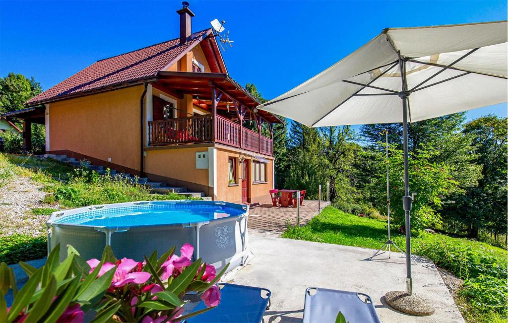 1 Bedroom Cozy Apartment In Lokve