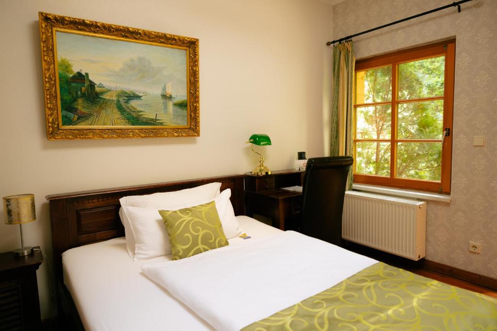 THE GATE GARDEN Hotel - 18