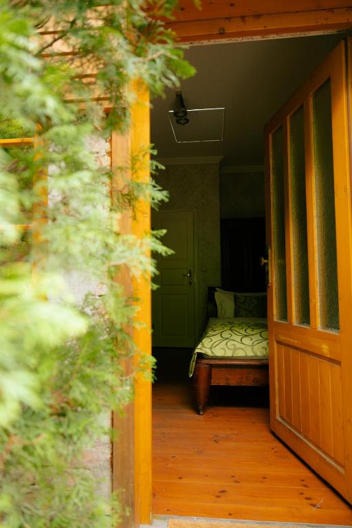 THE GATE GARDEN Hotel - 19