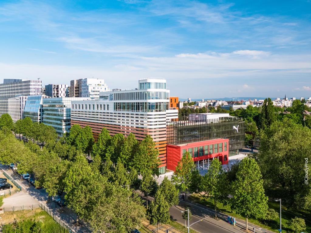 AC Hotel by Marriott Strasbourg - Resim 3